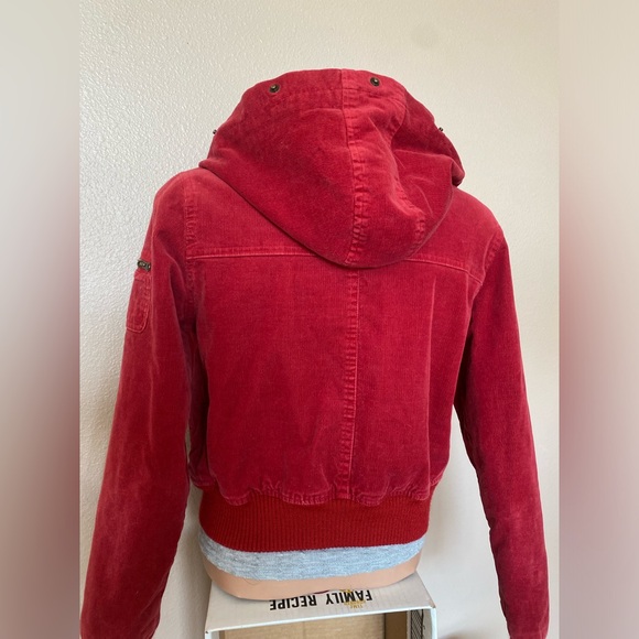 SOLD - Picture 2 of 5